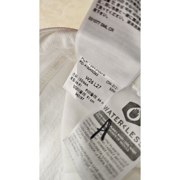 Levi's High Rise Jeans White Ribcage Ankle Jeans Size 26x27 Button Zip Fly - Picture 5 of 8